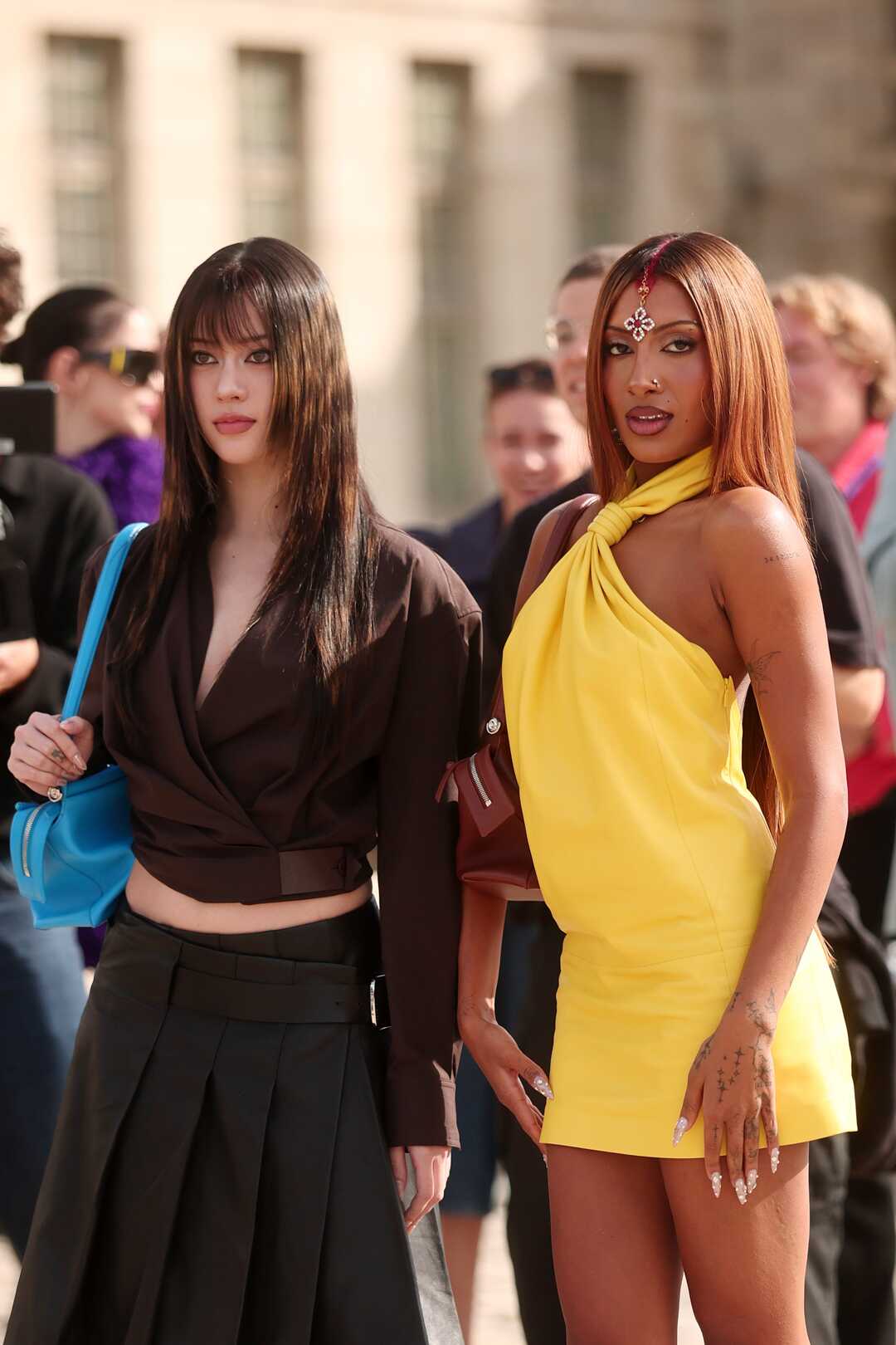 KATSEYE trở lại sàn diễn Loewe: cú comeback tại Paris Fashion Week
