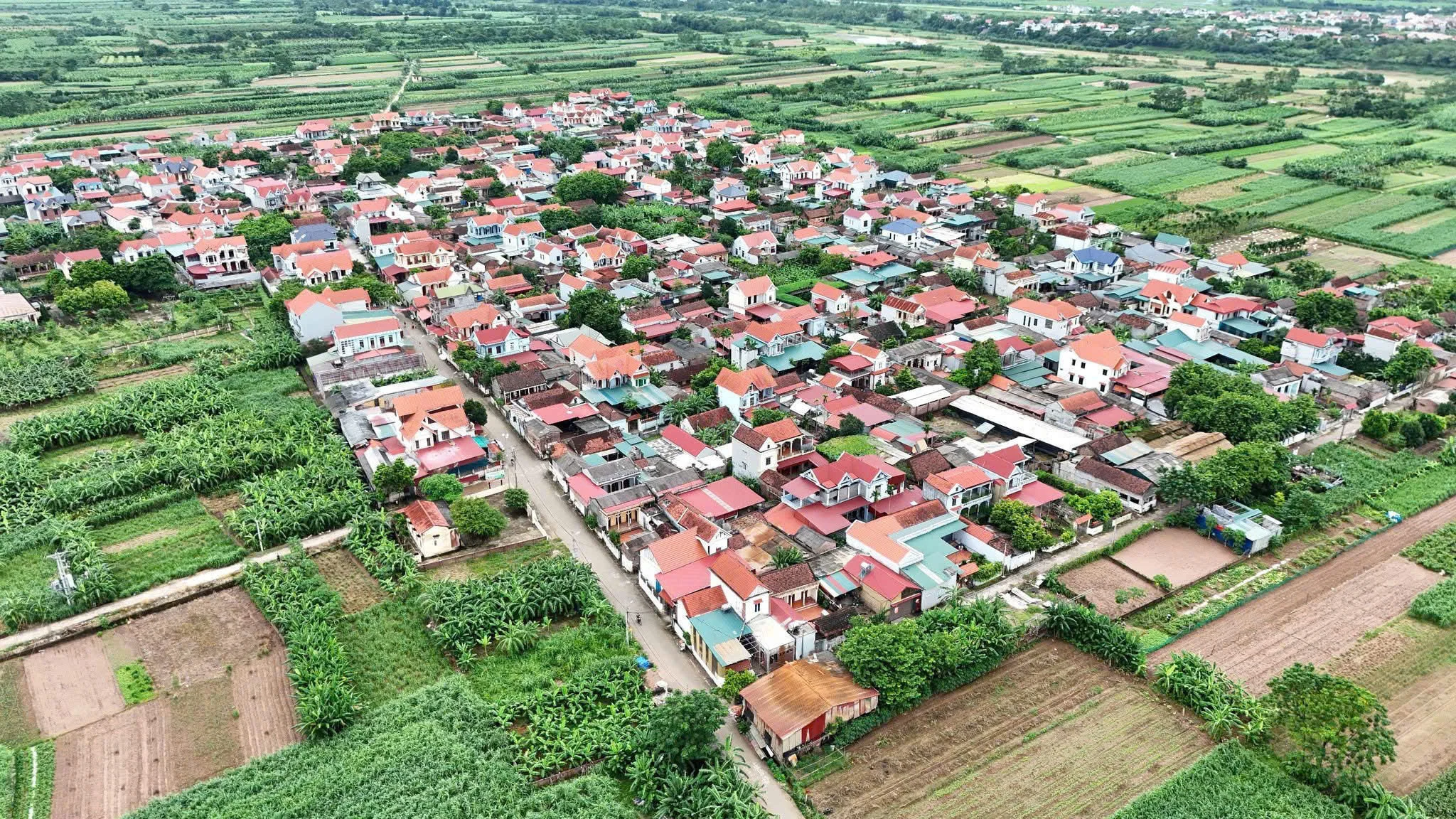 Xã đảo giữa lòng Hà Nội mở bãi đáp trực thăng: Bước nhảy mới của du lịch cao cấp