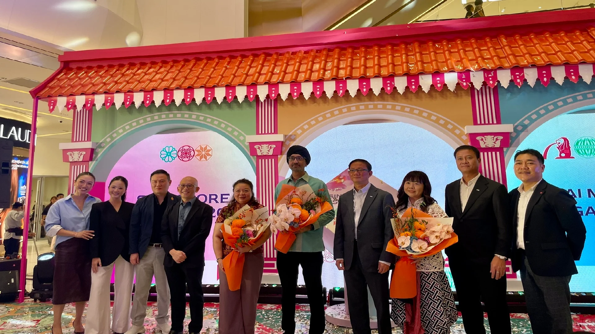 Lễ hội Singapore tại Hà Nội: hành trình vạn sắc Peranakan ở Hanoi Centre
