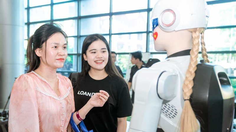 80% nhân viên âm thầm từ chối AI: Khoảng cách nguy hiểm trong tổ chức