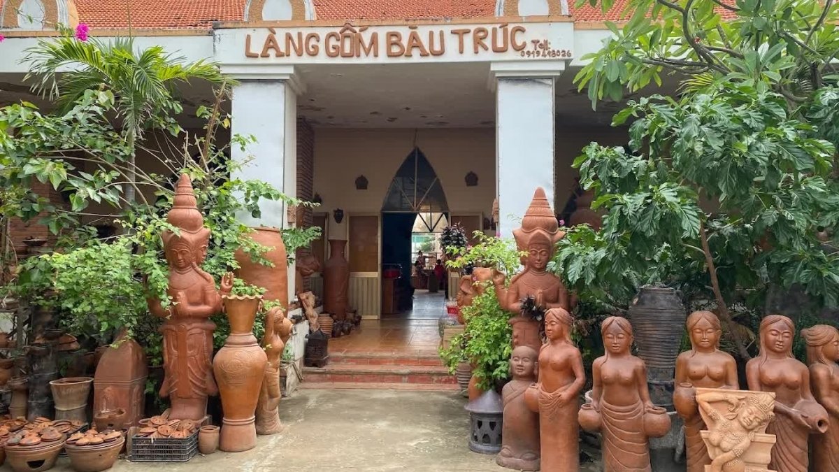Lễ hội gốm Chăm Bàu Trúc: Khi di sản UNESCO bước ra đời sống
