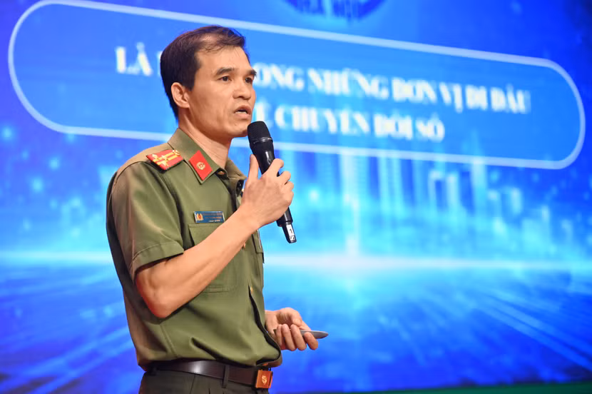 Công an Hà Nội dẫn đầu chuyển đổi số: từ camera AI đến cảnh sát thông minh