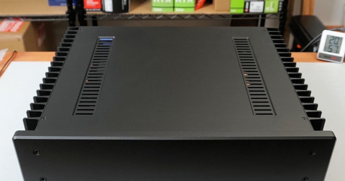 Giá Treo PC Dưới Bàn Và Trên Tường: Chọn Sao Cho Đáng Tiền
