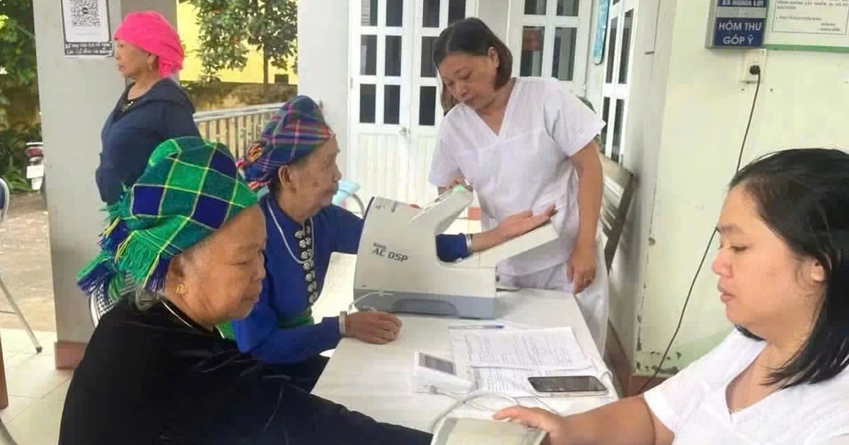 Khám sức khỏe toàn dân tại cộng đồng: trạm y tế là hạt nhân dự phòng