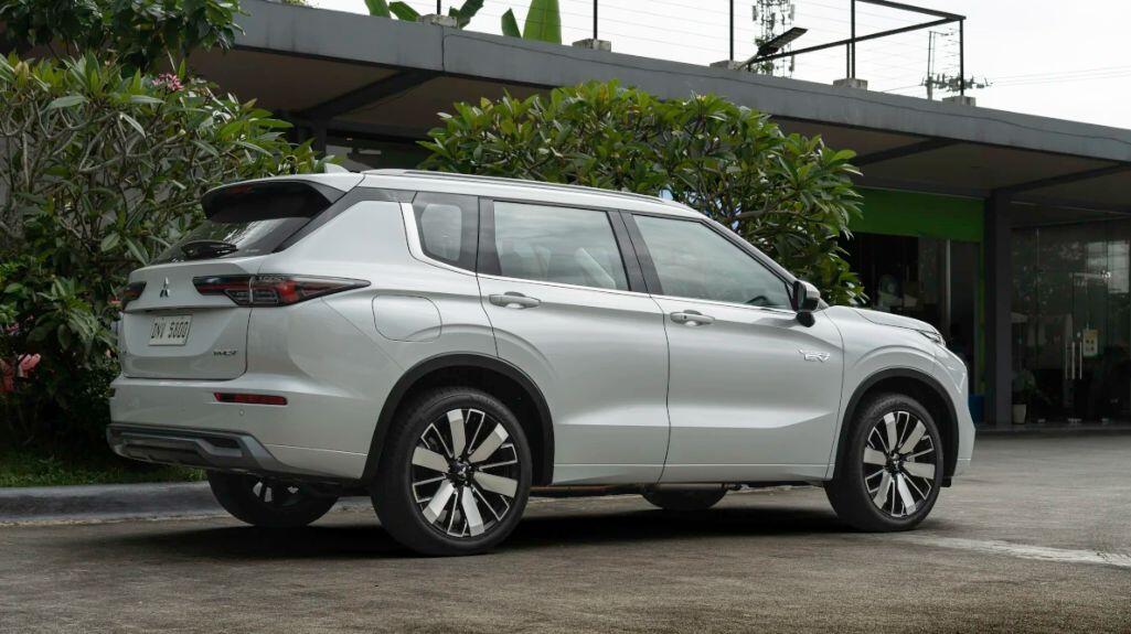 Xe hybrid và plug-in hybrid: chọn gì trong làn sóng mới?