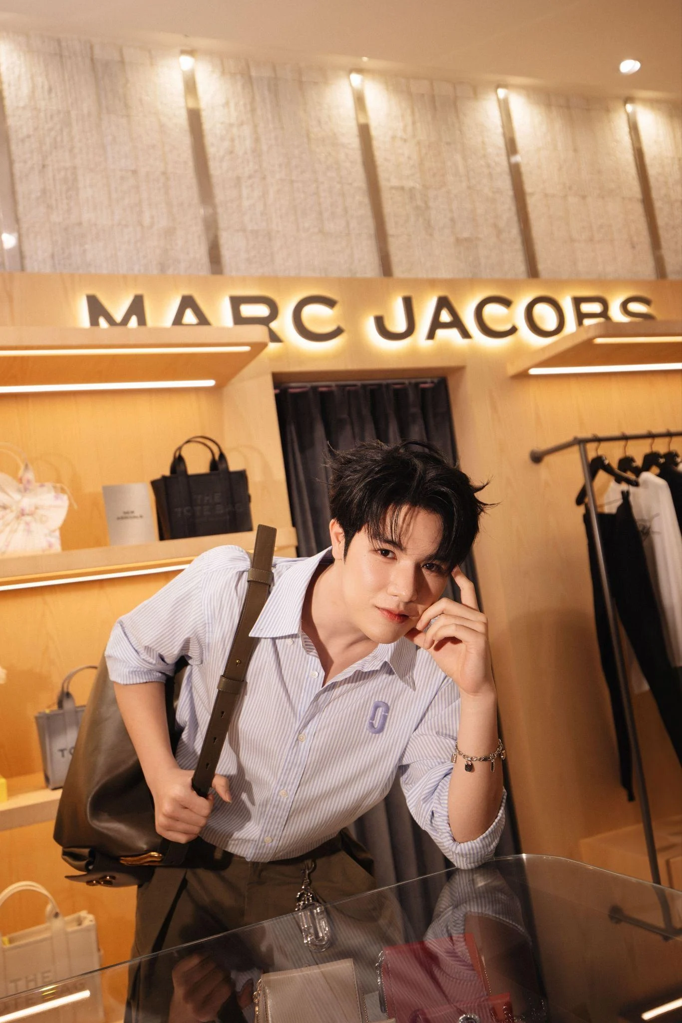 Marc Jacobs mở cửa hàng flagship tại Takashimaya TP. HCM