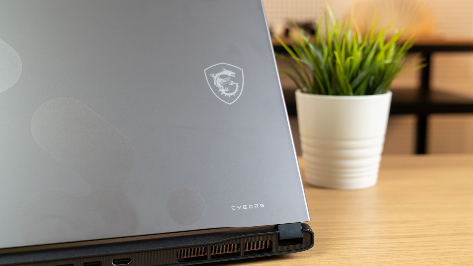MSI Cyborg 15 Max: Laptop Gaming Kerja Dengan Kuasa Intel Core 7 RTX 5070