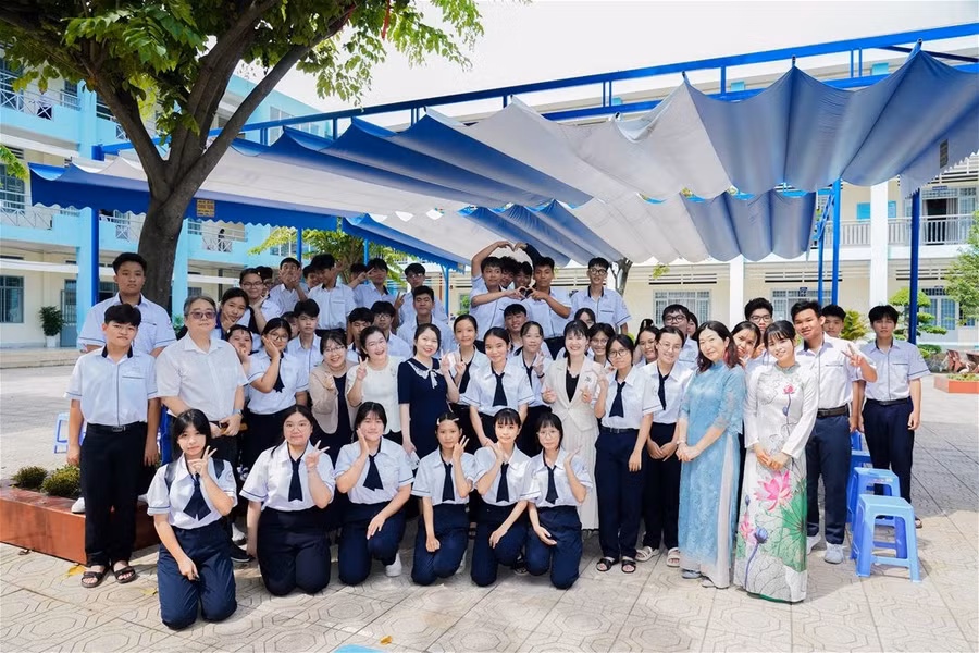 Tiếng Nhật, tiếng Hàn bước vào trường THPT: cơ hội và thách thức