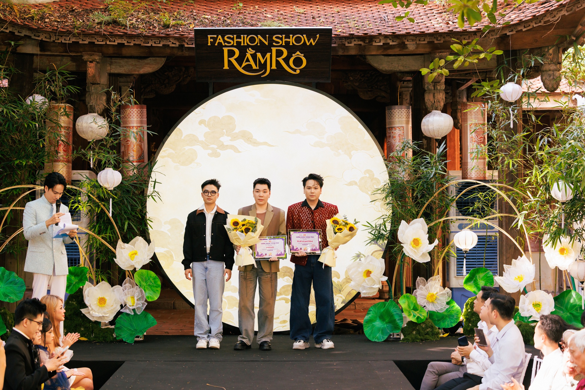 Fashion Show 'Rằm Rộ': Trung thu Việt lên sàn diễn phố cổ