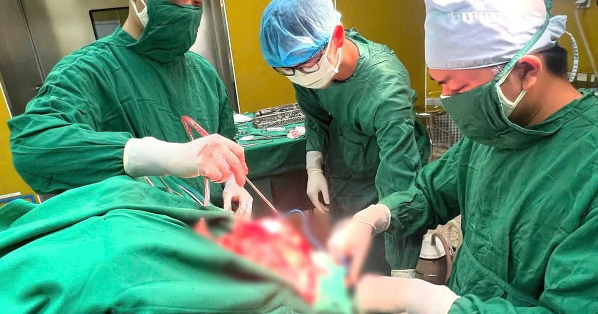Ghép mảnh sọ tự thân: “tấm khiên” thứ hai cứu não bộ