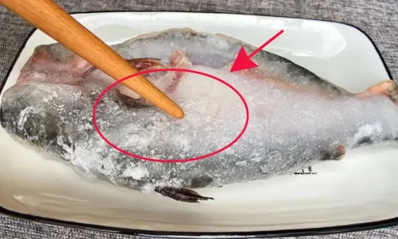 Rã đông cá đúng cách: 2 kỹ thuật giữ thịt mềm, vị tươi