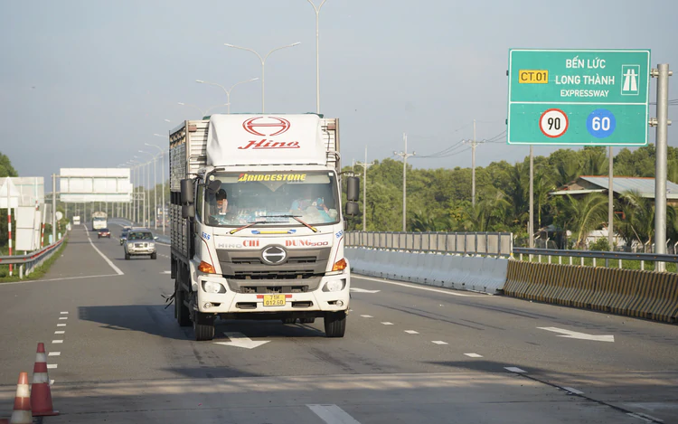 Cao tốc Bến Lức - Long Thành: “đường gân” mới của logistics Đồng bằng sông Cửu Long