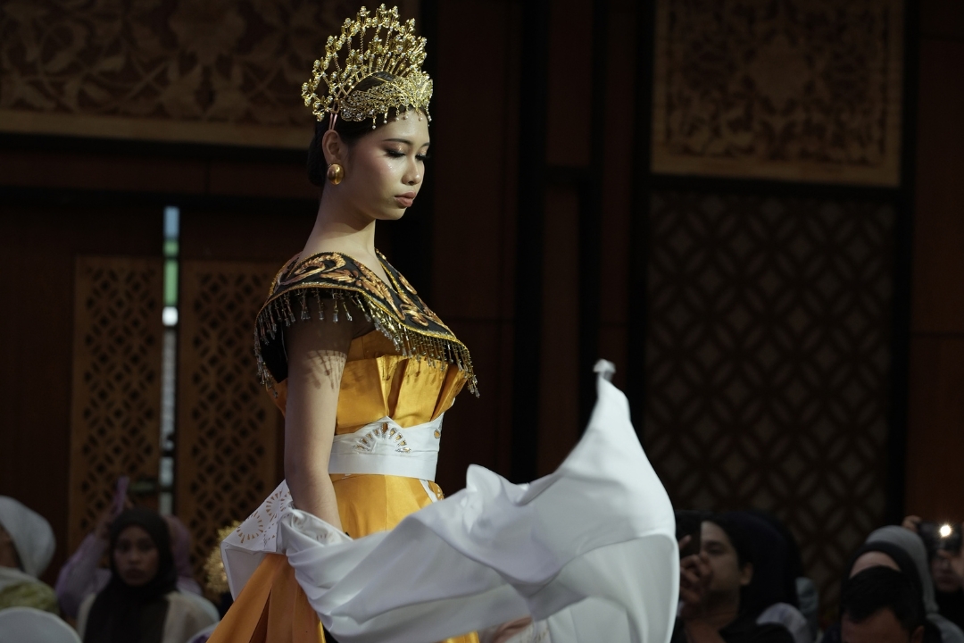 Siapa Kuasai Trend Fesyen: Jenama, Influencer atau Pengguna?