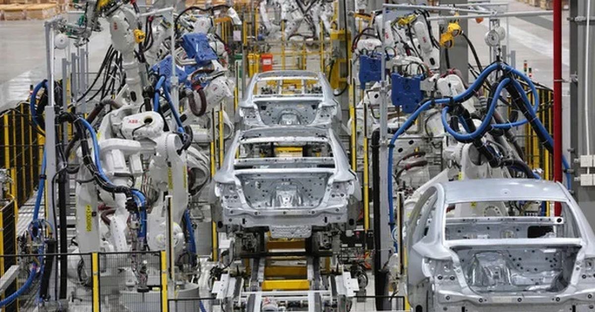 Ưu đãi thuế linh kiện ô tô đến 2032: cơ hội bứt tốc xuất khẩu