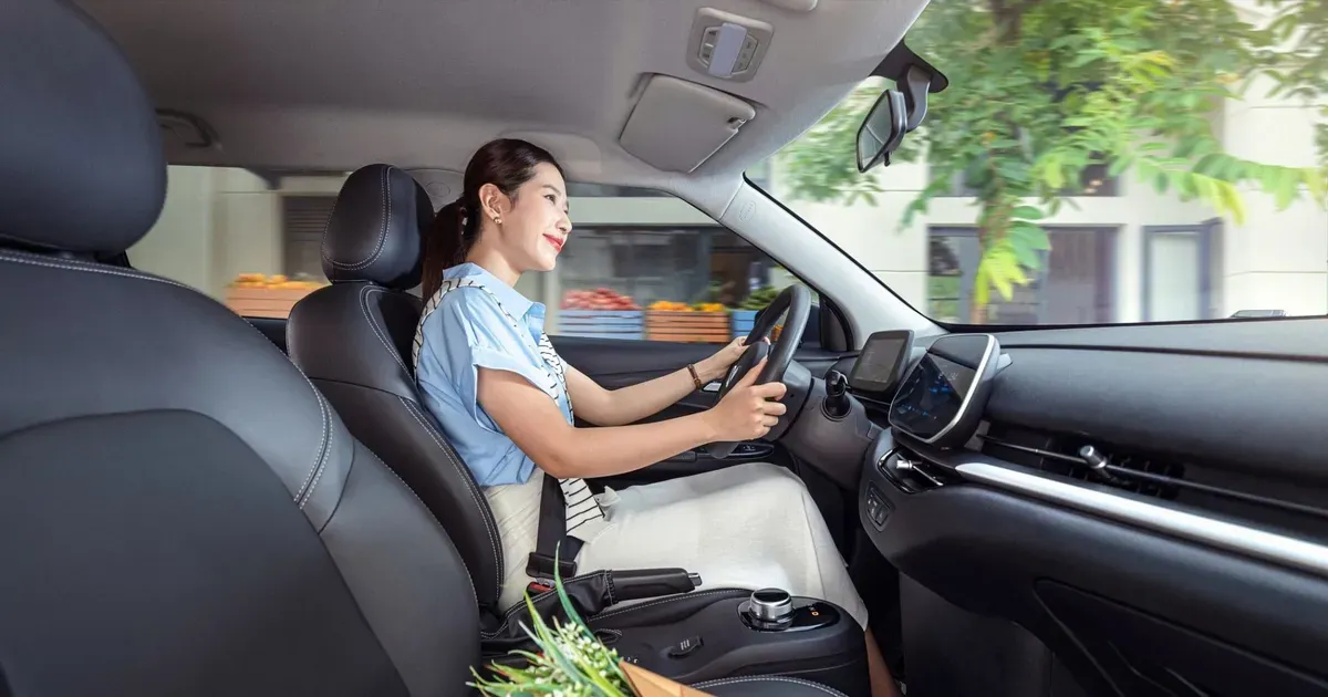 Miễn phí lệ phí trước bạ và ưu đãi 9%: xe điện VinFast tiết kiệm bao nhiêu?