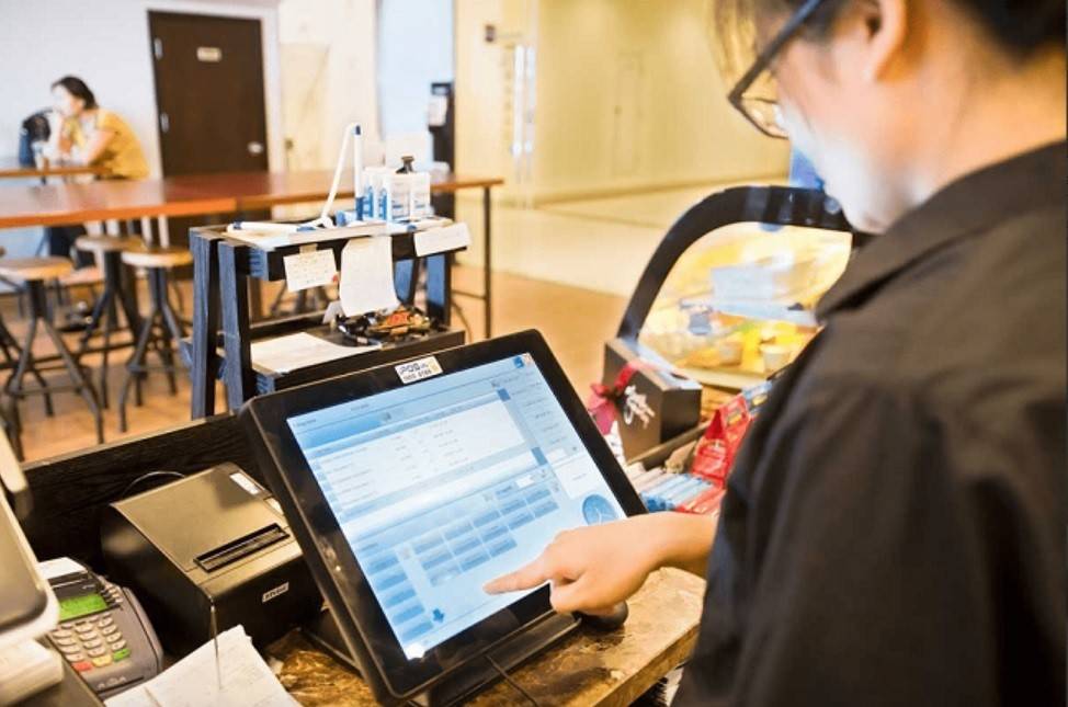 Ngành Thuế dùng dữ liệu và sinh trắc học để khóa chặt hóa đơn “ma”