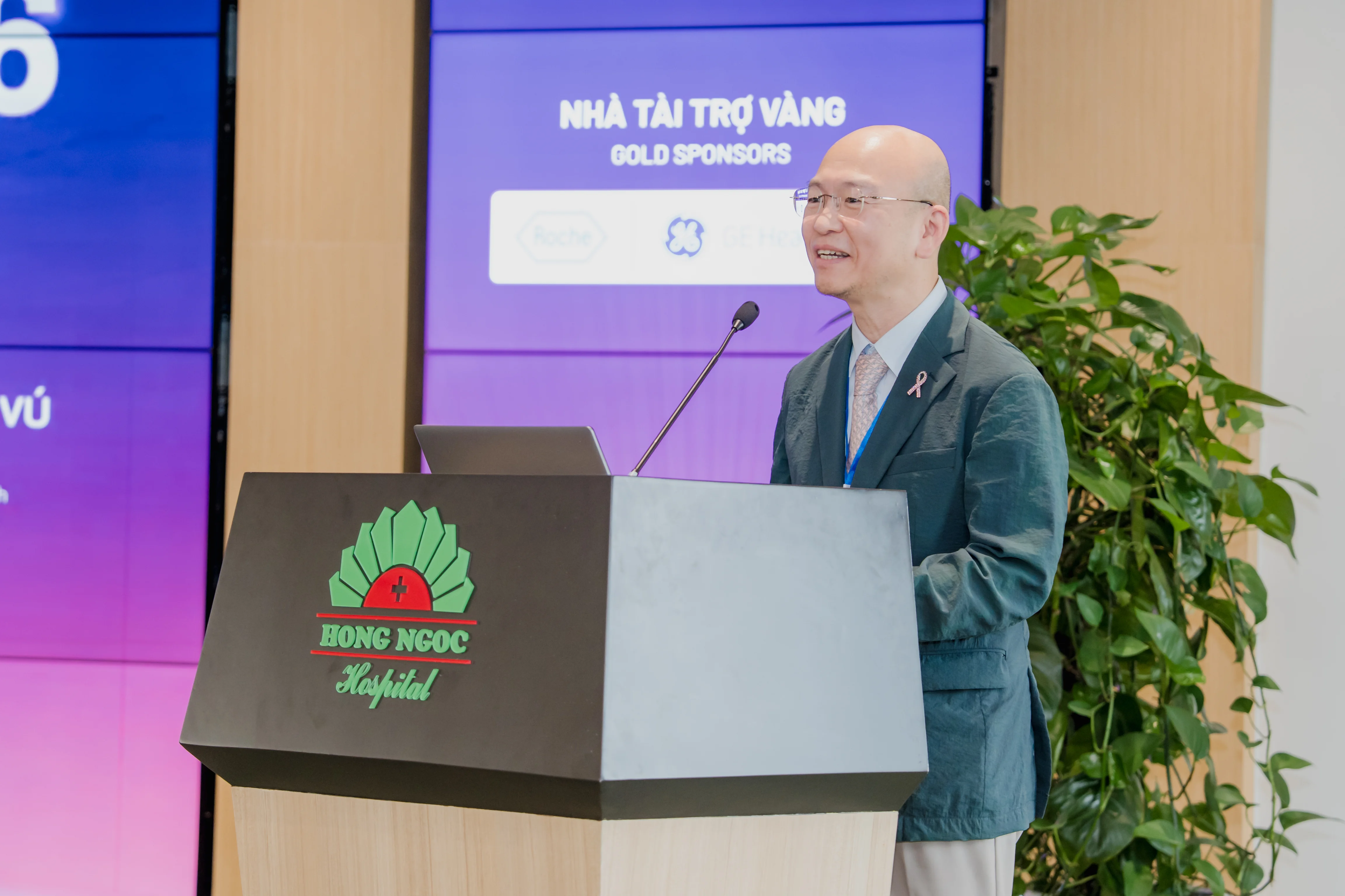 Những tiến bộ mới nhất trong chẩn đoán và điều trị ung thư vú