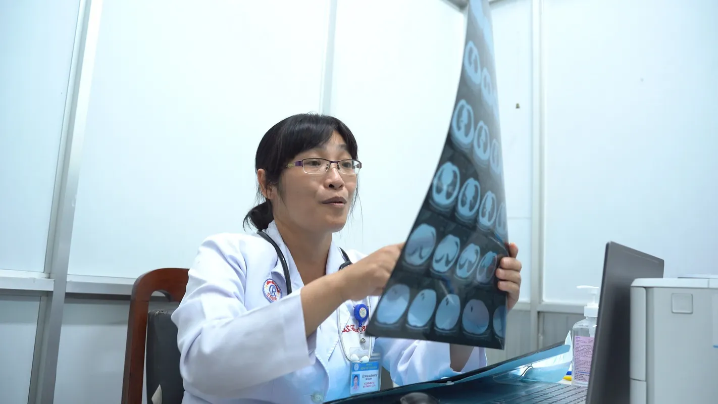 Vi khuẩn không lao hiếm: “thủ phạm” ẩn sau ca bệnh phổi tái phát