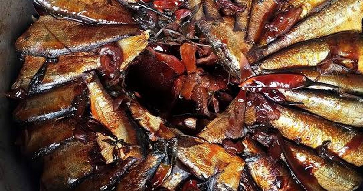 Cá mòi, cá nục, cá cơm: lựa chọn omega-3 bình dân thay thế cá hồi