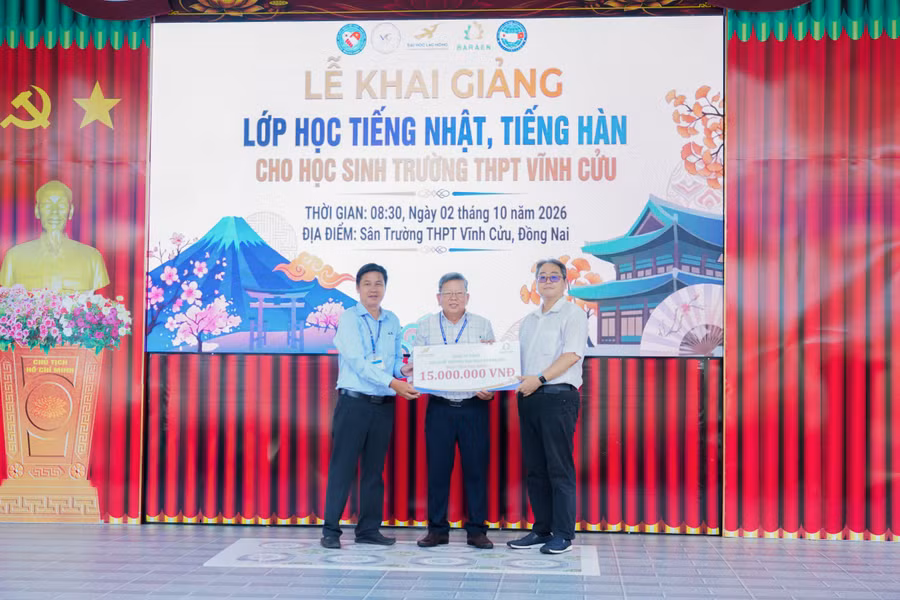 Tiếng Nhật, tiếng Hàn bước vào trường THPT: cơ hội và thách thức