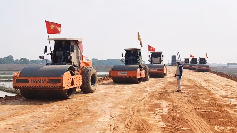 Huy động 846 nghìn tỷ ngoài ngân sách cho cao tốc: PPP cần đổi cuộc chơi