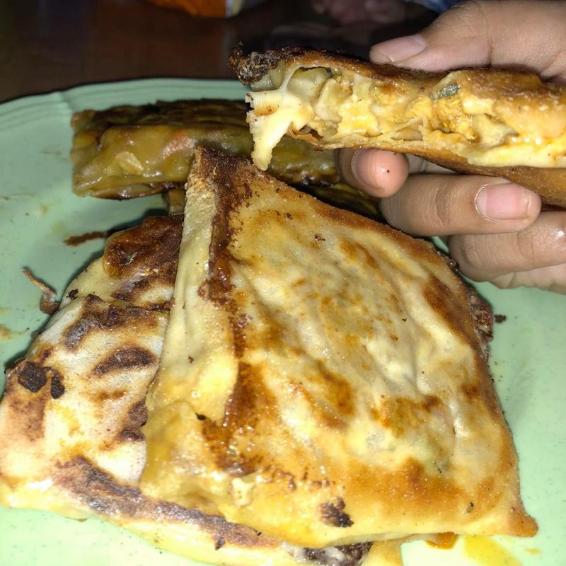 Murtabak Ayam Mini & Begedil Ayam: Dua Appetizer Guna Stok Sejuk Beku