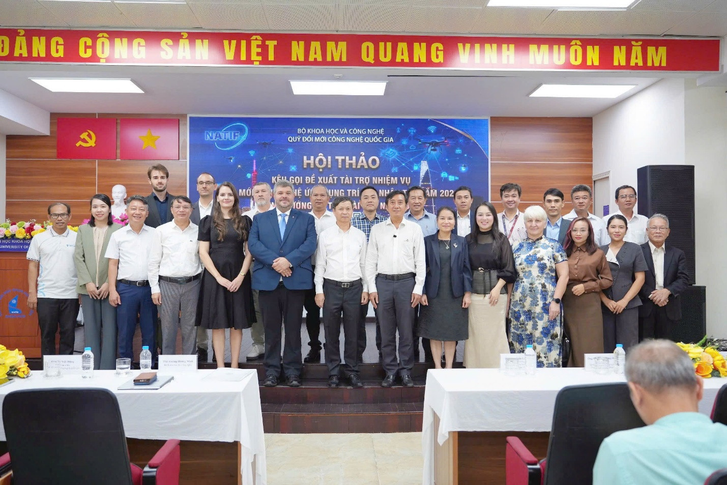 Từ chính sách đến thực hành: Doanh nghiệp nên giải quyết bài toán gì trước khi triển khai AI