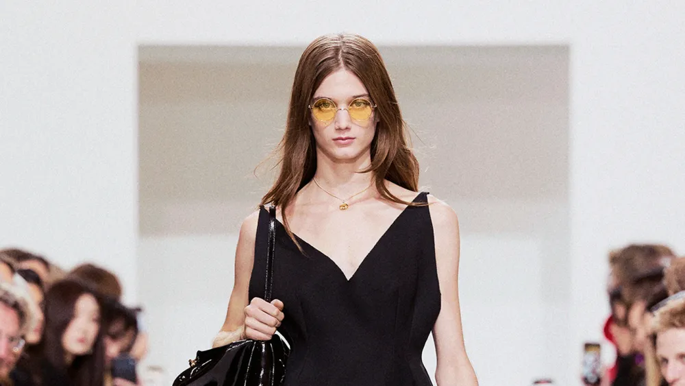Hermès, Celine và Givenchy: cảm xúc định nghĩa xa xỉ mới