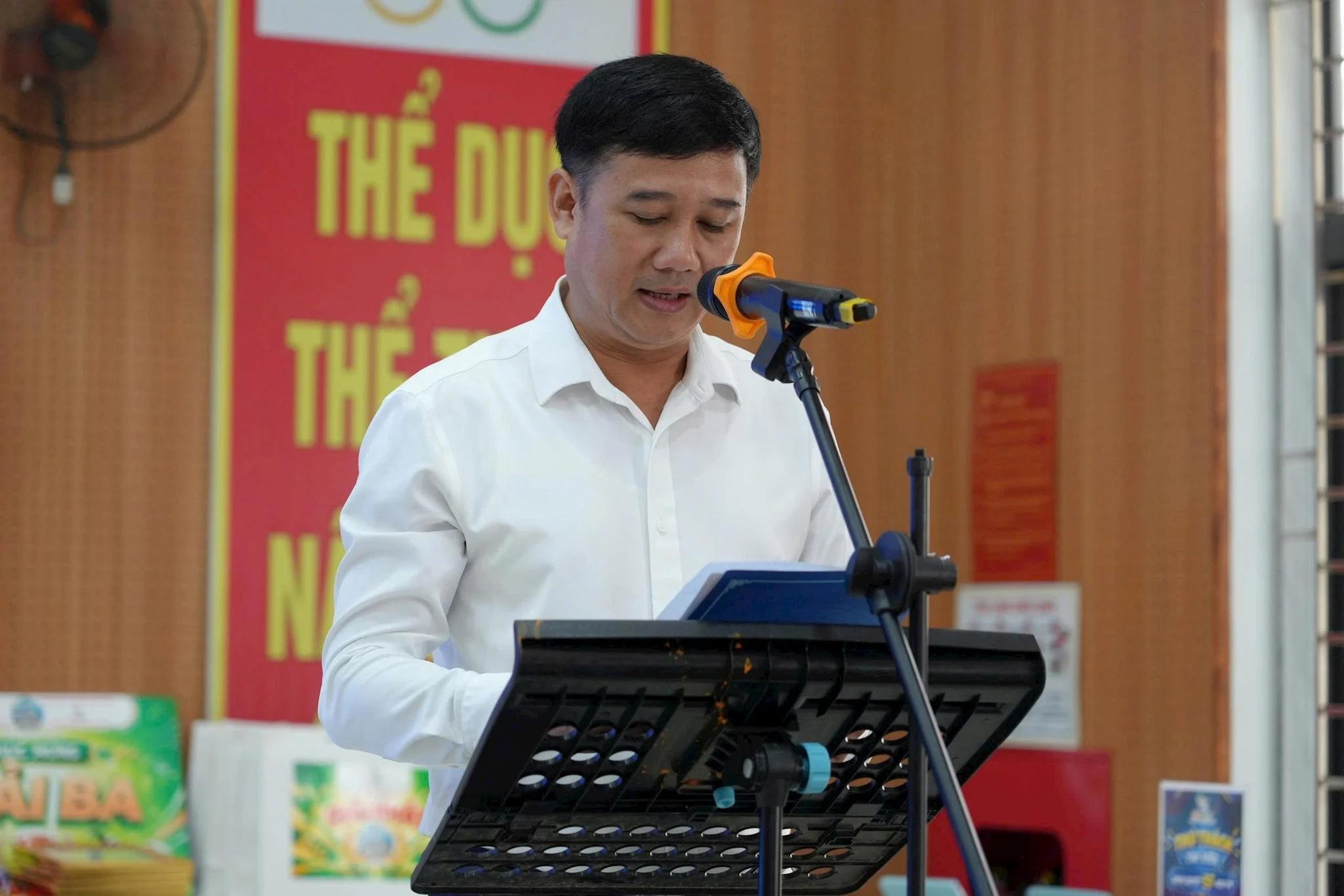 Robotics Day mở cửa tư duy công nghệ cho học sinh vùng núi