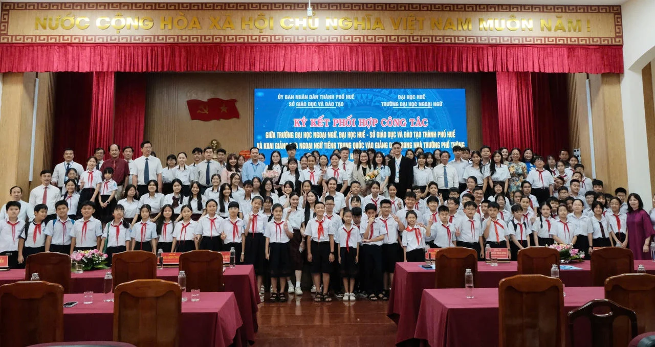 Tiếng Trung Quốc vào trường phổ thông: cánh cửa hội nhập mới cho học sinh Huế