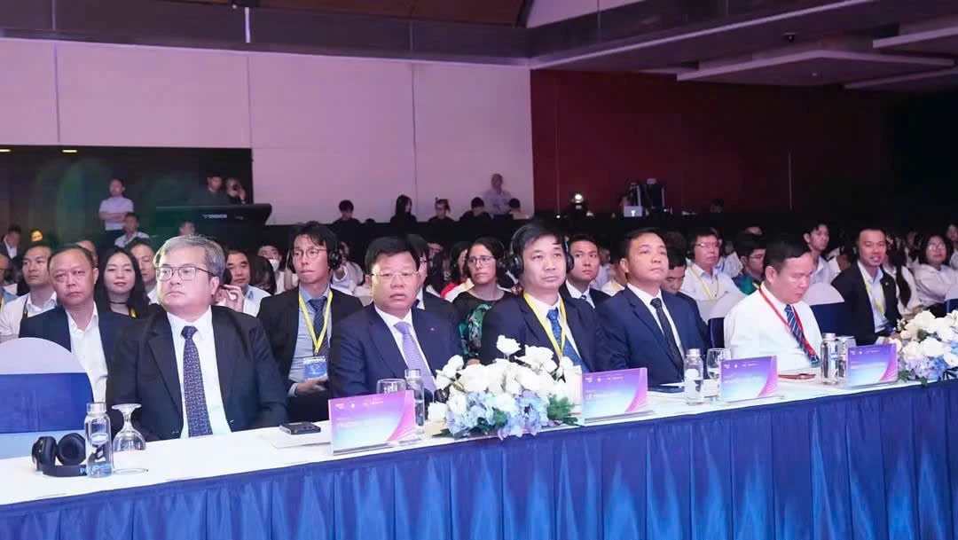 Quảng Ninh tăng trưởng GRDP dẫn đầu: Ba trụ cột tạo lợi thế vùng