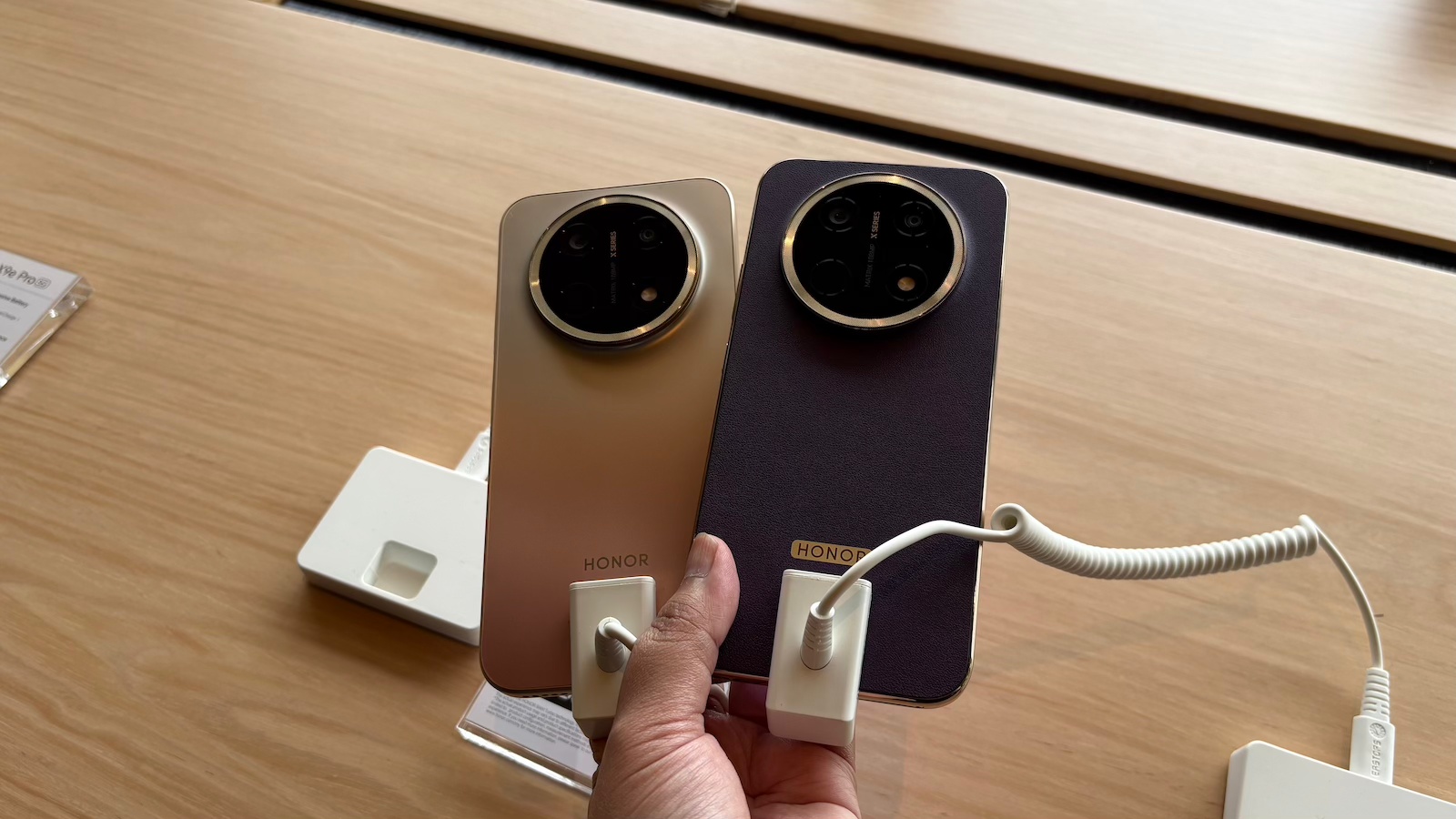 HONOR X9e Pro: Telefon Lasak Bateri 11000mAh Untuk Kerja Berat