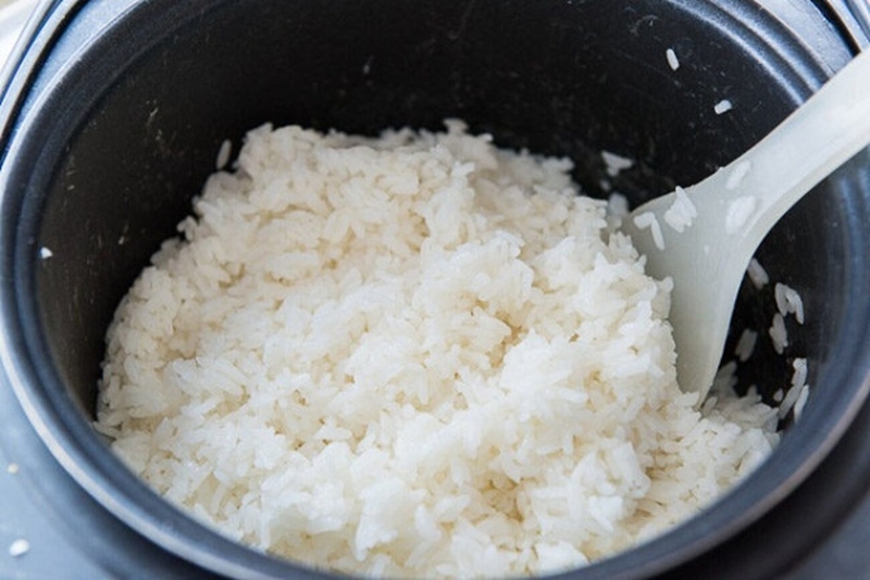 3 sai lầm khi dùng nồi cơm điện khiến nồi nhanh hỏng và tốn điện