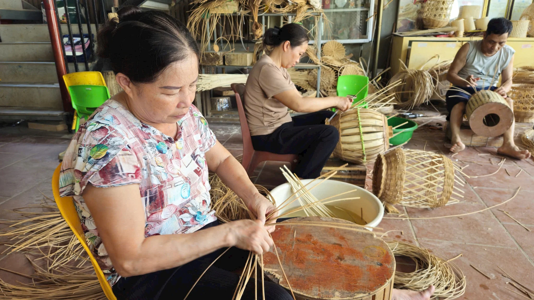 Từ làng nghề truyền thống đến sản phẩm OCOP: Câu chuyện xây dựng thương hiệu ở các xã Hà Nội