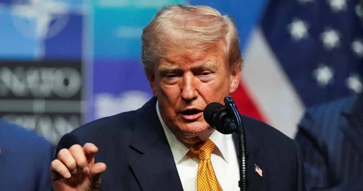 Trump đổ lỗi Ukraine và Đảng Dân chủ vì giá xăng dầu tăng