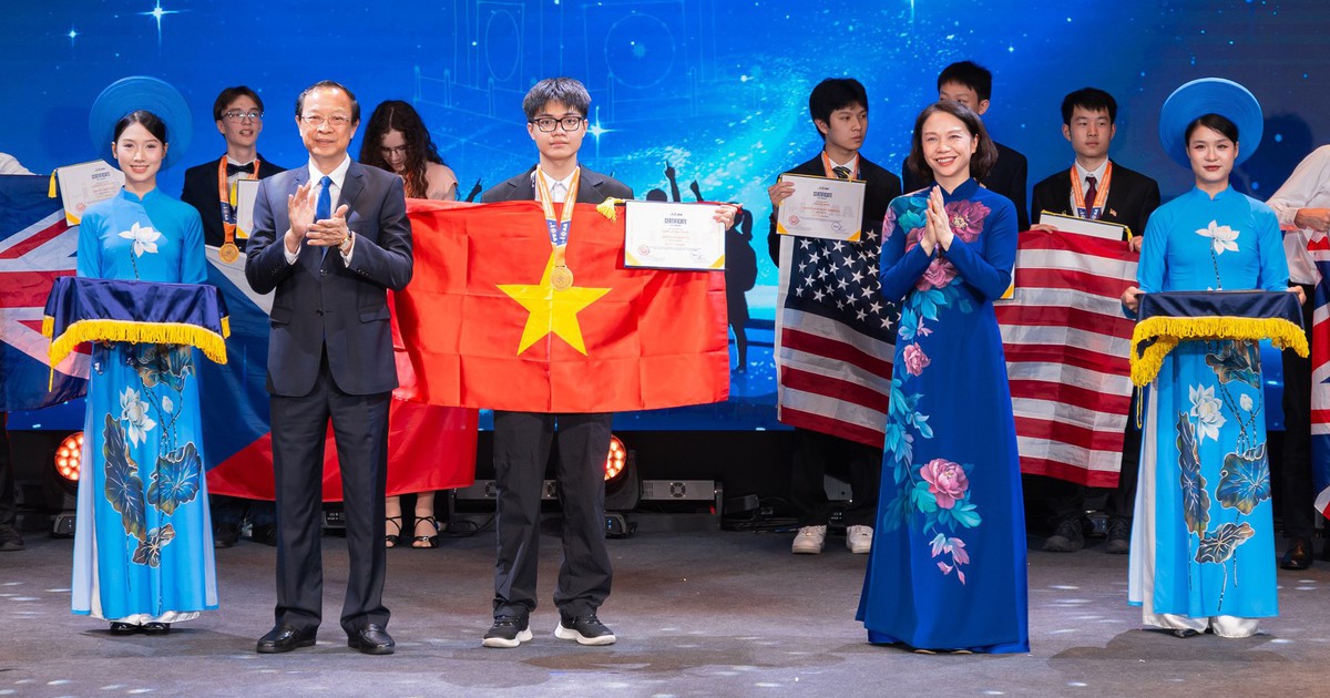 Cách học sinh Việt Nam chinh phục Olympic Thiên văn quốc tế với 6 huy chương vàng
