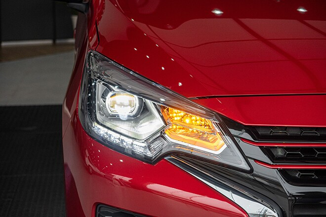 Mitsubishi Attrage xuống dưới 421 triệu: nên mua ngay không?