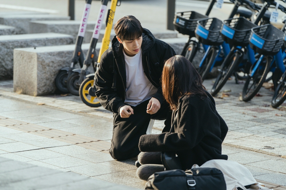 Kim So-hyun và Choo Young-woo: Lãng mạn đặc biệt trong Between Steps