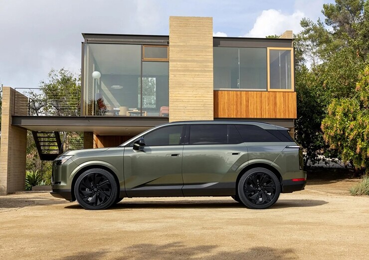 Lexus TZ chính thức lộ giá và thông số: có đủ sức gây áp lực lên SUV điện hạng sang?