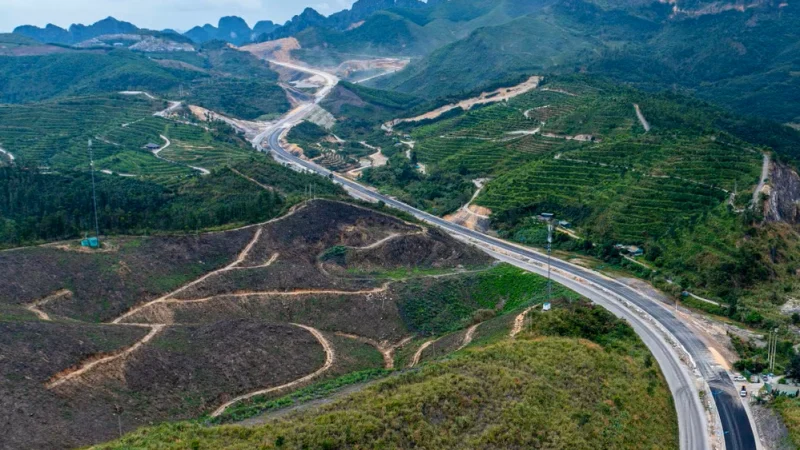 Quảng Ninh kích hoạt thi đua 90 ngày để về đích giải ngân 100% vốn đầu tư công