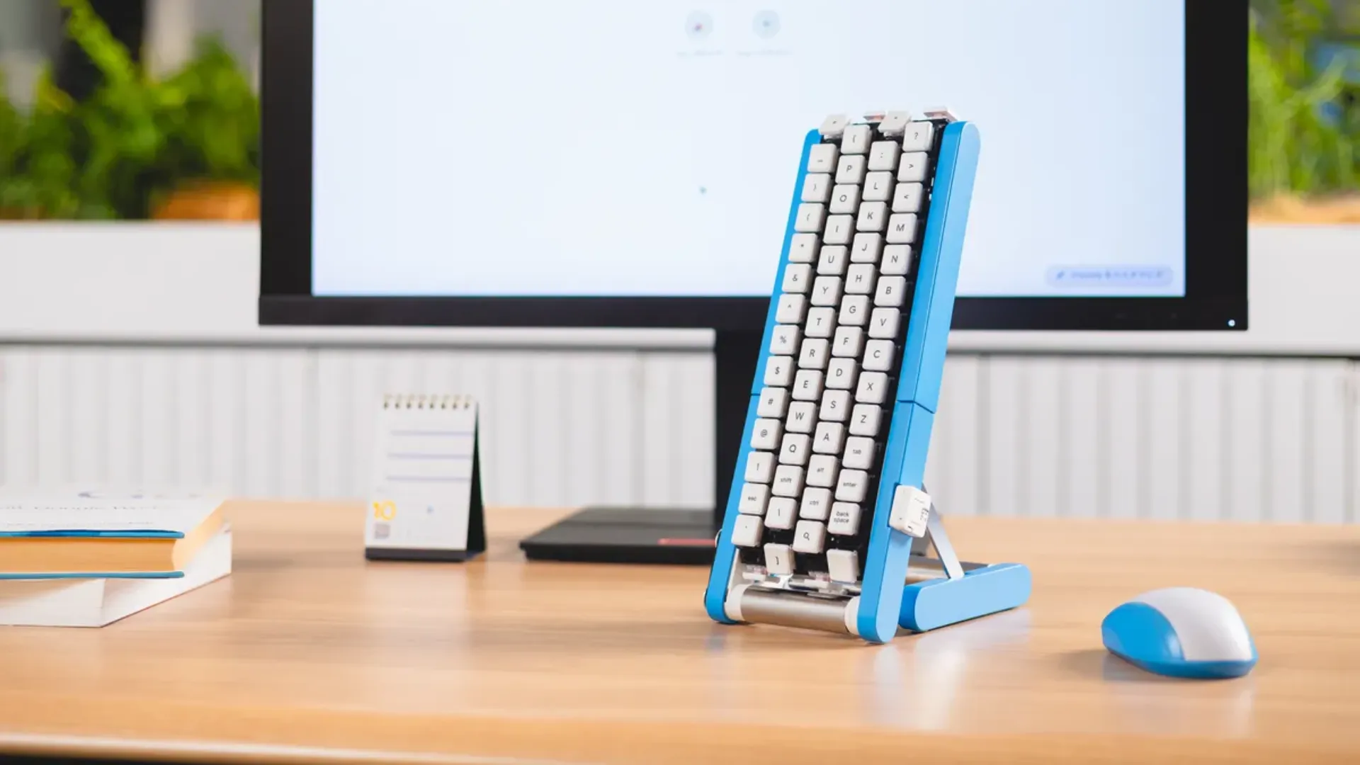 Bàn phím băng chuyền của Google: trò đùa hay cuộc cách mạng DIY?