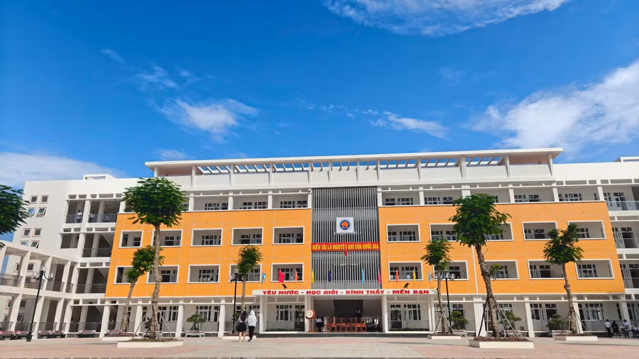 Dạy Toán bằng tiếng Anh: Muốn thật phải sửa từ gốc