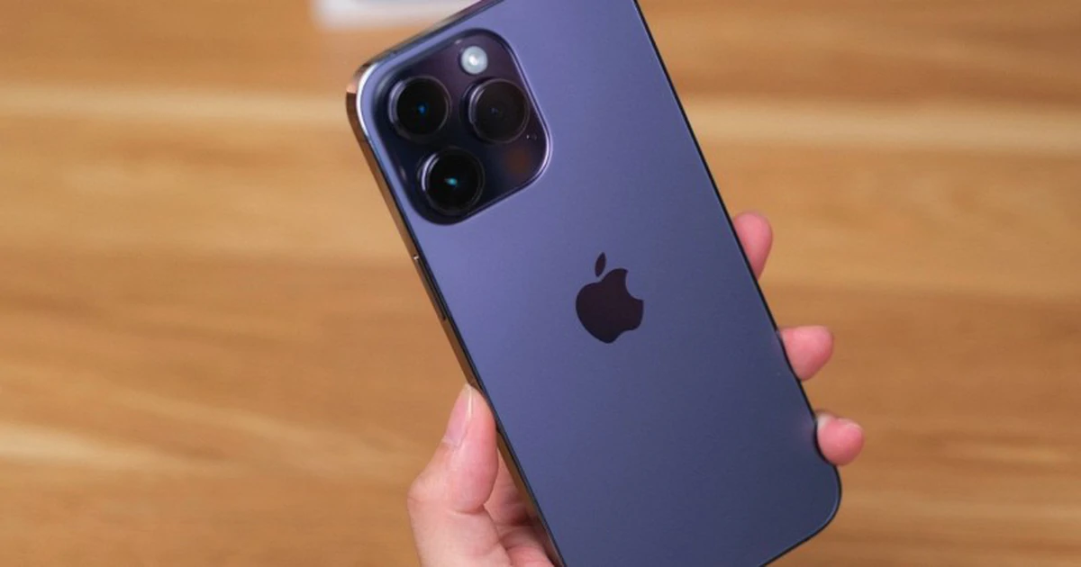 4 chiếc iPhone cũ đáng mua nhất khi iPhone 18 vừa ra mắt