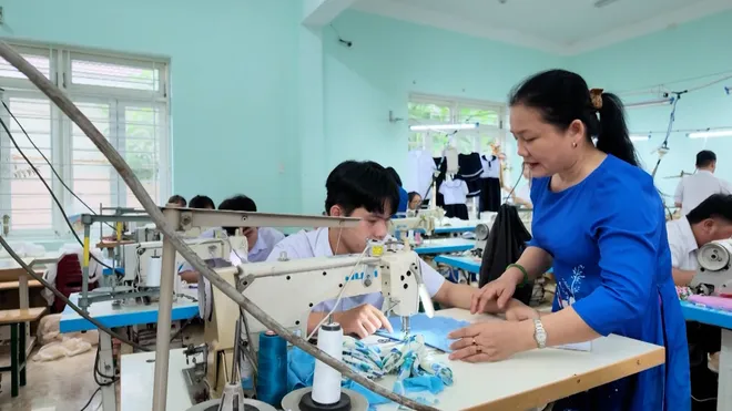 Trung tâm giáo dục cho trẻ khuyết tật đang âm thầm đổi cách nuôi dạy