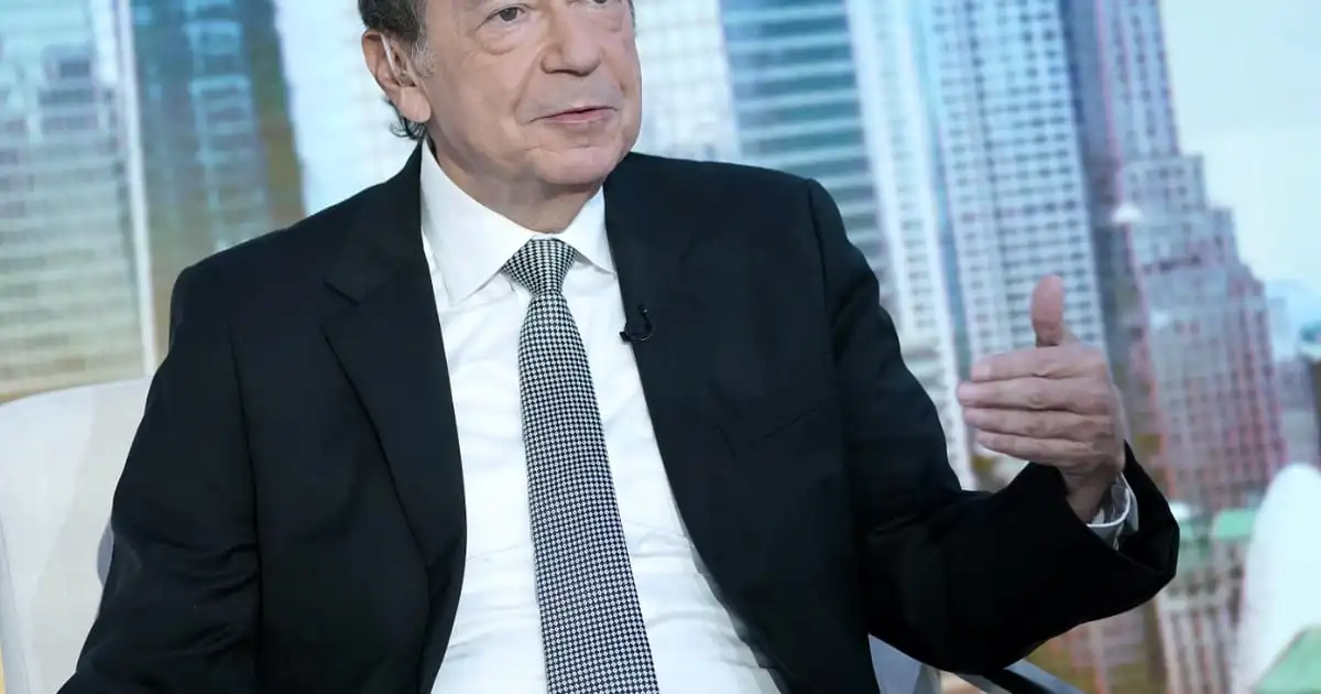 Chiến lược đầu tư của tỷ phú John Paulson: sai ít, đúng lớn