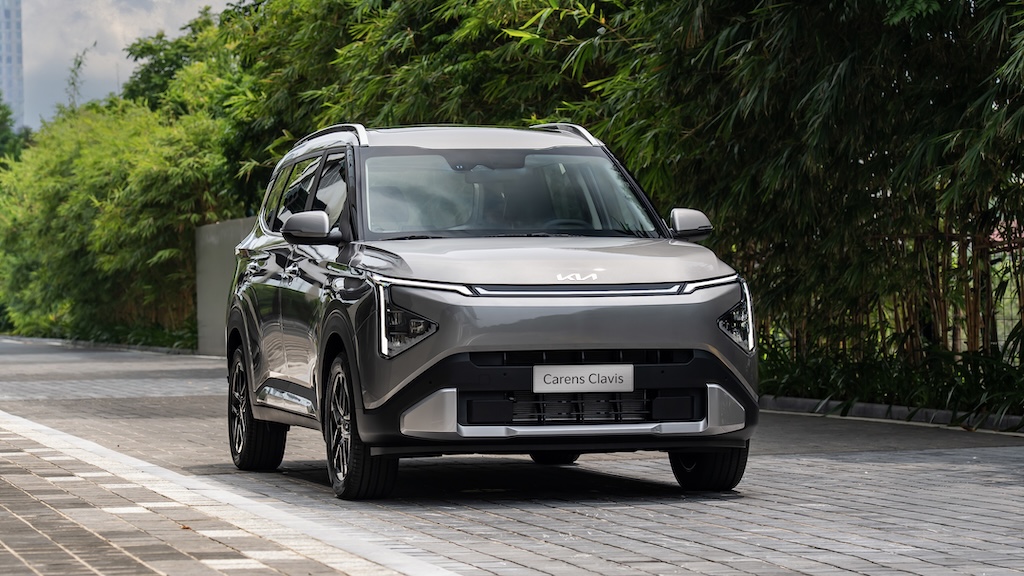 Khuyến mại ô tô ngày Phụ nữ 20/10: Kia giảm sâu, Ford ưu đãi khách nữ