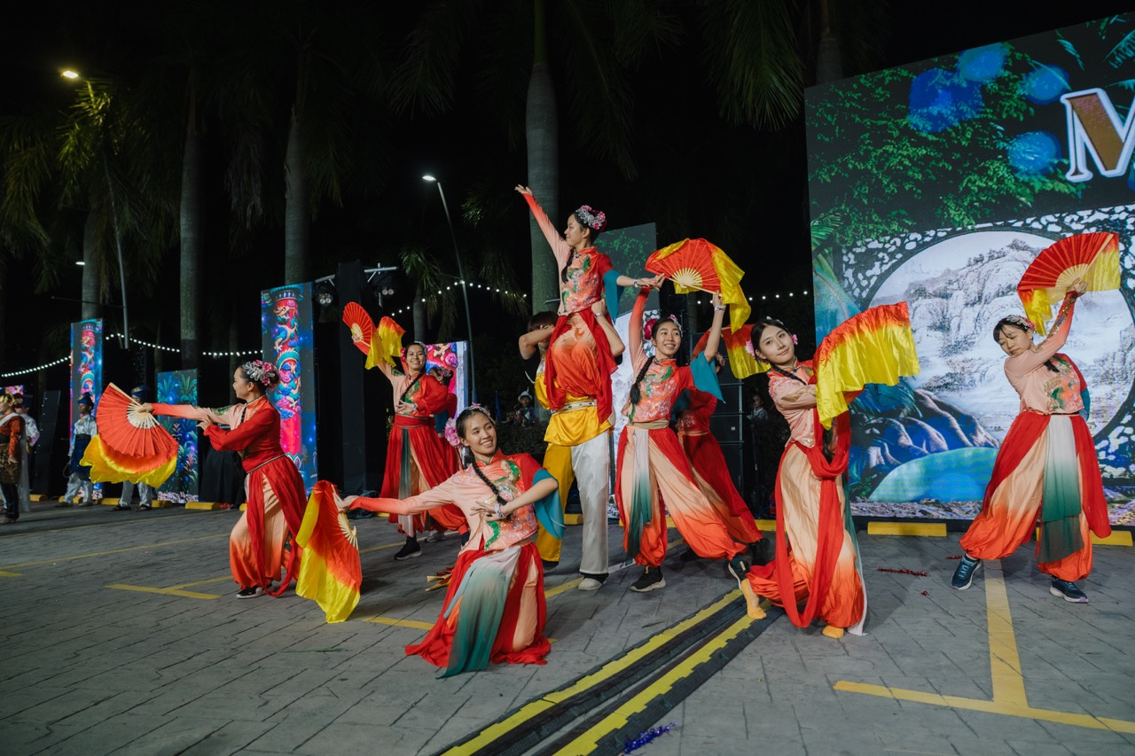 Colours of Parade: 1,500 Penari Warnai Citrawarna Speed Festival