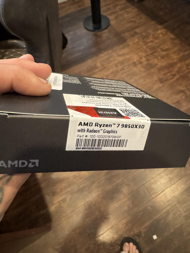 Mua Ryzen 7 9850X3D trên Amazon nhưng nhận Core i3: bài học cảnh giác