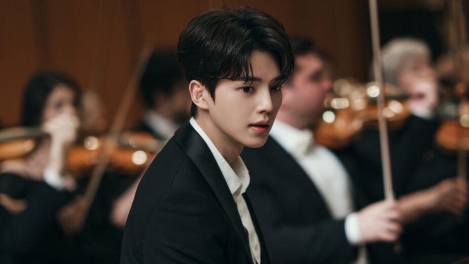 Khi khán giả mong chờ BL nhưng Four Hands Two Sonatas lại kể về tình bạn
