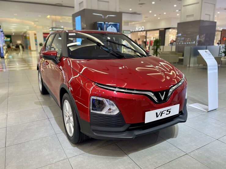 VinFast VF 5 giá 498 triệu: xe SUV điện cỡ nhỏ có đáng mua?